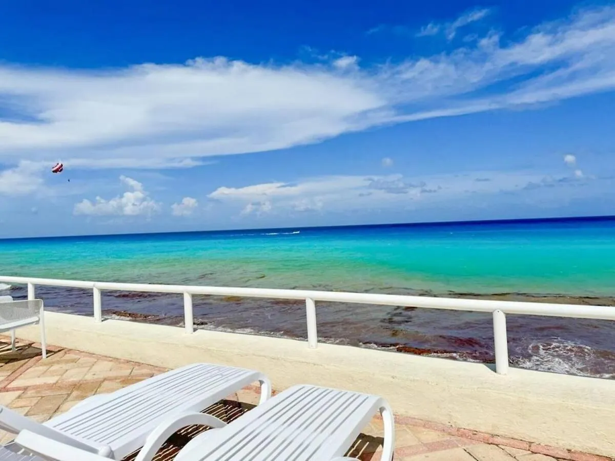 Vista A La Laguna Y Acceso Playa Κανκούν